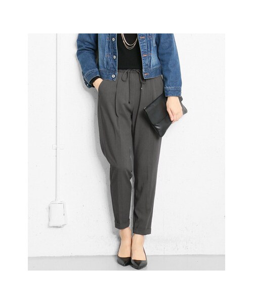URBAN RESEARCH DOORS(アーバンリサーチドアーズ)の「ストレッチテーパードイージーパンツ(パンツ・レディース・NAVY/CHARCOAL/BLACK・36/38)」の5枚目の写真