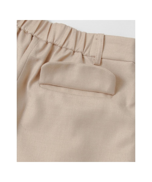 URBAN RESEARCH(アーバンリサーチ)の「ウールタックワイドパンツ(パンツ・レディース・OFF BEIGE/BLACK/GRAY・FREE)」の19枚目の写真