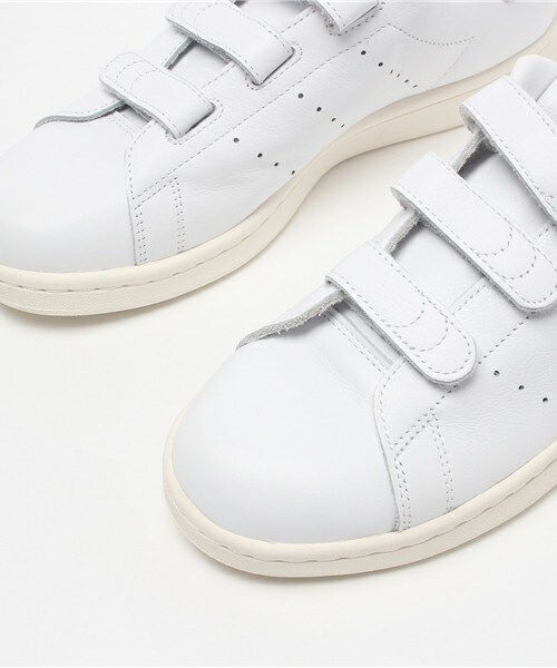 adidas（アディダス）の「adidas スタンスミス/STAN SMITH（スニーカー・レディース・ホワイト×ゴールド・24/24.5/23.5）」の5枚目の写真