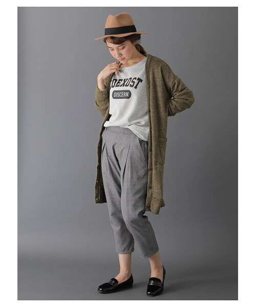 SEVENDAYS=SUNDAY(セブンデイズサンデイ)の「タックテーパードパンツ(パンツ・チャコールグレー/ブラック・M/L)」の4枚目の写真