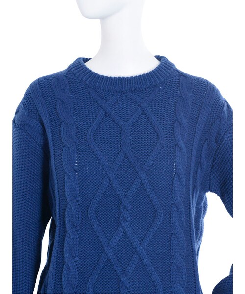 EVRIS（エヴリス）の「クルーネックケーブルニットTOPS（トップス・レディース・ホワイト/ブラック/ネイビー・F）」の9枚目の写真