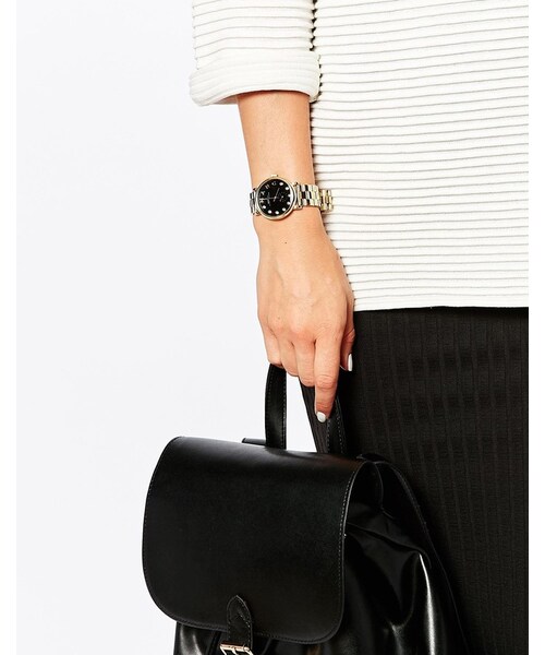 Marc by Marc Jacobs(マークバイマークジェイコブス)の「Marc By Marc Jacobs Gold Baxter Dexter MBM3421 Watch(アナログ腕時計・レディース・Gold・One Size)」の3枚目の写真