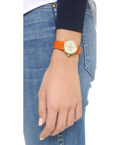 TORY BURCH（トリーバーチ）の「Tory Burch Reva Watch（アナログ腕時計・レディース・Gold・One Size）」の2枚目の写真