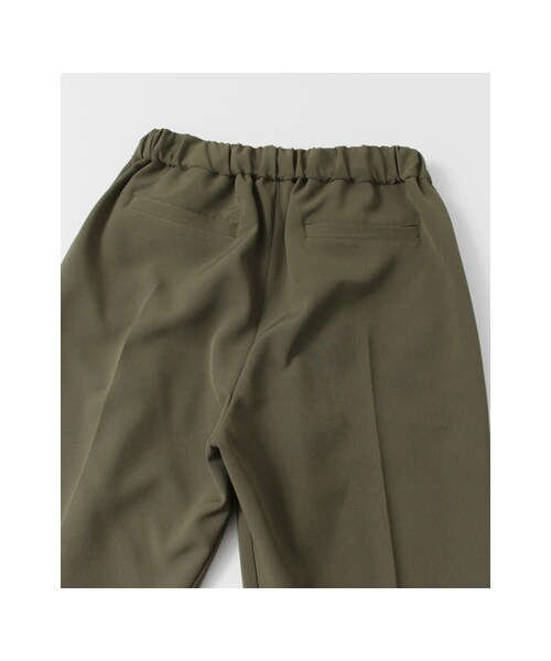 URBAN RESEARCH DOORS（アーバンリサーチドアーズ）の「ストレッチテーパードイージーパンツ（パンツ・レディース・KHAKI/NAVY/BLACK・36/38）」の17枚目の写真