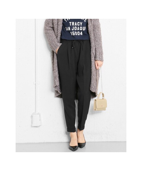 URBAN RESEARCH DOORS（アーバンリサーチドアーズ）の「ストレッチテーパードイージーパンツ（パンツ・レディース・KHAKI/NAVY/BLACK・36/38）」の9枚目の写真