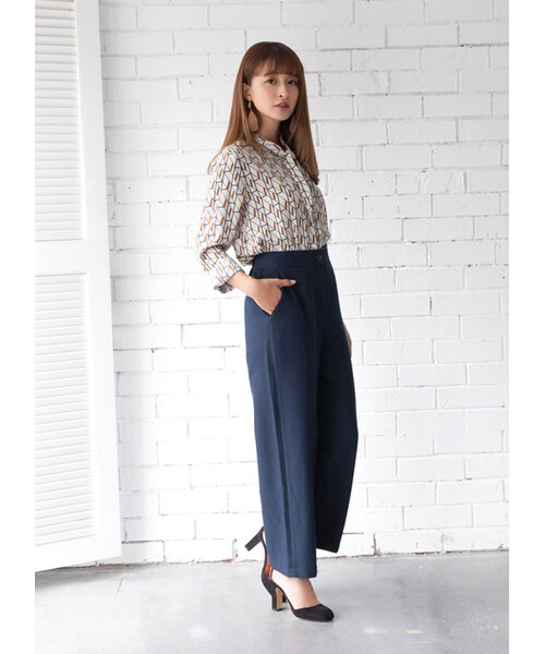 gracegift(グレースギフト)の「韓國冬日愛戀幾何綁結上衣(トップス・レディース・白/深藍/酒紅・F)」の7枚目の写真