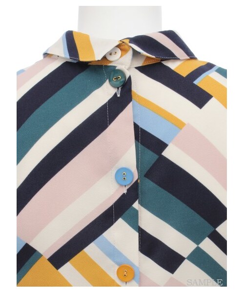 LILY BROWN（リリーブラウン）の「マルチストライプ襟付きブラウス（ブラウス・レディース・GRN/YEL/BLU・F）」の10枚目の写真