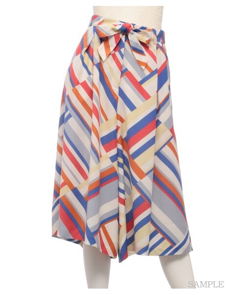 LILY BROWN（リリーブラウン）の「マルチストライプガウチョパンツ（ワイドパンツ・レディース・GRN/YEL/BLU・0/1）」の12枚目の写真