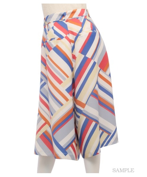 LILY BROWN（リリーブラウン）の「マルチストライプガウチョパンツ（ワイドパンツ・レディース・GRN/YEL/BLU・0/1）」の5枚目の写真