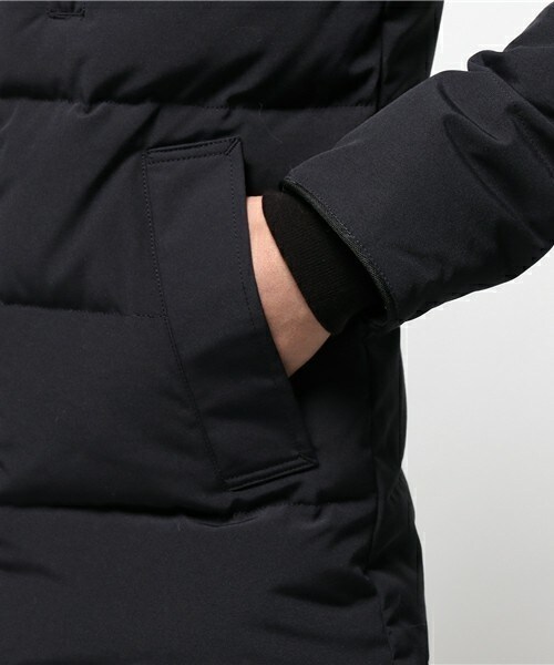 CANADA GOOSE(カナダグース)の「CANADA GOOSE CARSON(ダウンジャケット/コート・メンズ・ネイビー/ブラック・S/L/M)」の7枚目の写真