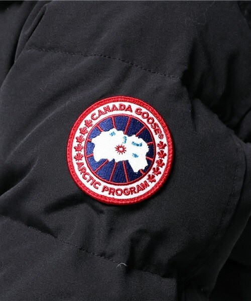 CANADA GOOSE(カナダグース)の「CANADA GOOSE CARSON(ダウンジャケット/コート・メンズ・ネイビー/ブラック・S/L/M)」の6枚目の写真