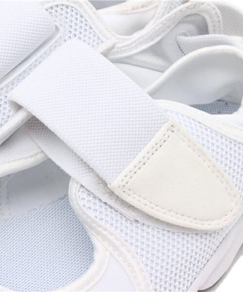 NIKE（ナイキ）の「ウィメンズ ナイキ エアリフト ホワイト NIKE WMNS AIR RIFT 315766-110（スニーカー・レディース・ホワイト・24cm/25cm/29cm）」の6枚目の写真