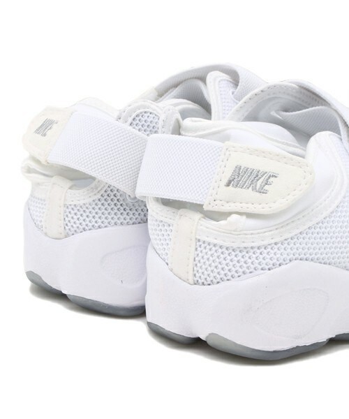 NIKE（ナイキ）の「ウィメンズ ナイキ エアリフト ホワイト NIKE WMNS AIR RIFT 315766-110（スニーカー・レディース・ホワイト・24cm/25cm/29cm）」の7枚目の写真