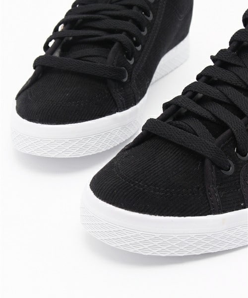 adidas（アディダス）の「ウィメンズ アディダス インヒール ハニー コーデュロイ adidas Originals HONEY MID HEEL CORDUROY AQ5774（スニーカー・レディース・ブラック・23.5cm/24cm/24.5cm/23cm）」の5枚目の写真