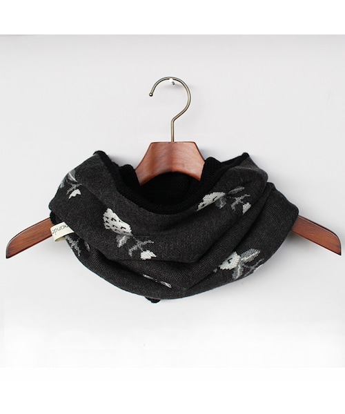 AlexanderLeeChang（アレキサンダーリーチャン）の「Fishplant Knit Neck Warmer（ファッション雑貨・Black/White・One）」の7枚目の写真