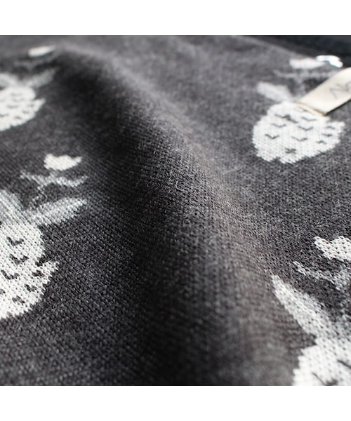 AlexanderLeeChang（アレキサンダーリーチャン）の「Fishplant Knit Neck Warmer（ファッション雑貨・Black/White・One）」の3枚目の写真