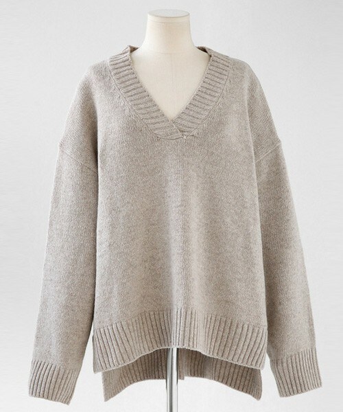 DHOLIC（ディーホリック）の「Vネックルーズフィットニットプルオーバー（ニット/セーター・レディース・グレー/カーキ/ライトベージュ/ブラック・FREE）」の3枚目の写真