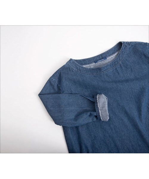 QUEEN SHOP（クイーンショップ）の「寬鬆剪裁 像個小孩不受拘束的活潑~牛仔面料表現直挺的一面特別吸睛的口袋造型更增添了大方可愛的氣息唷！（トップス・レディース・F・F）」の8枚目の写真