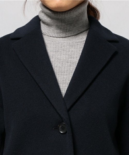 fredy emue(フレディエミュ)の「ビーバーロングテーラーコート(チェスターコート・レディース・グレー/ネイビー・36/38)」の6枚目の写真