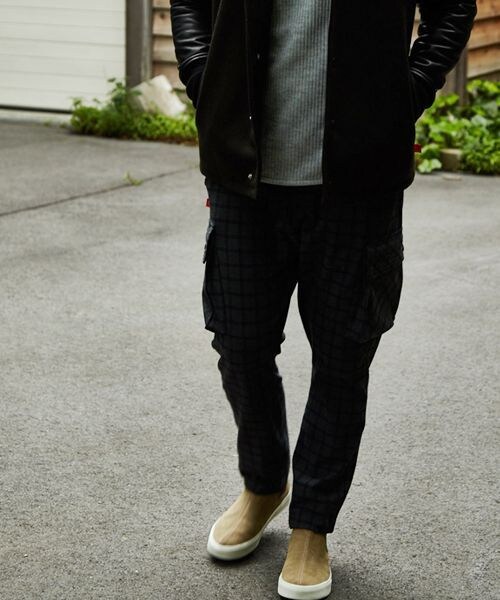 VIRGOwearworks(ヴァルゴウェアワークス)の「Uk check strech cargo pants チェックカーゴパンツ(パンツ・メンズ・GRAY/BLACK・2/3/4)」の12枚目の写真