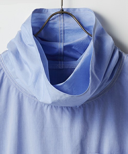 Johnbull Private labo（ジョンブルプライベートラボ）の「ハイネックシャツ（シャツ/ブラウス・メンズ・ブルー・SMALL/MEDIUM）」の3枚目の写真