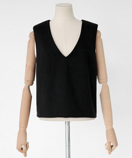 DHOLIC（ディーホリック）の「Vネッククロップド丈スリーブレス（その他トップス・レディース・チェック/カーキ/ブラック・FREE）」の2枚目の写真