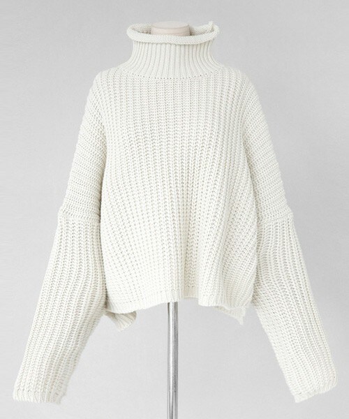 DHOLIC（ディーホリック）の「ボトルネッククロップドニットプルオーバー（ニット/セーター・レディース・ブラック/アイボリー/ワイン・FREE）」の2枚目の写真