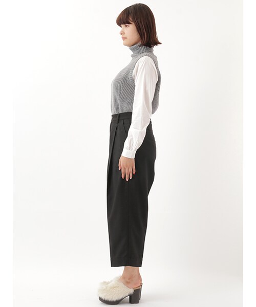 w closet（ダブルクローゼット）の「ツイル8分丈ワイドパンツ（パンツ・レディース・キャメル/グレー/ブラック・FREE）」の5枚目の写真