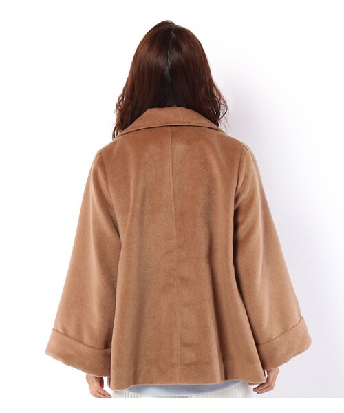 PAGEBOY（ページボーイ）の「ウール混BIGスリーブショートコート（ジャケット/アウター・レディース・グレー/キャメル）」の4枚目の写真