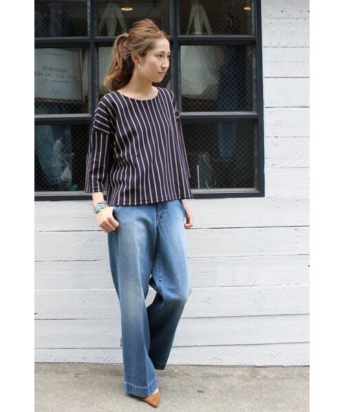 FRAMeWORK（フレームワーク）の「≪2016SS予約≫デニム ハイライズフレアワイドパンツ◆（パンツ・レディース・ネイビー/ブルー・38/40/34/36）」の4枚目の写真