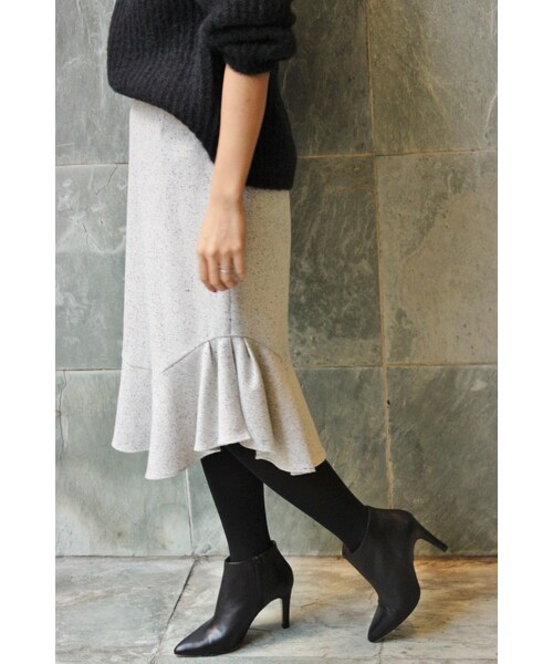 IENA（イエナ）の「IENA by Eric Bergere シルクネップ ペプラムスカート◆（スカート・レディース・ブラック/グレー/ネイビー・34/36/38/40）」の21枚目の写真