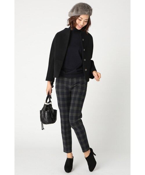 Spick & Span（スピックアンドスパン）の「ラウンドフォルム ジャケット（ジャケット/アウター・レディース・ブラック/キャメル・36/38）」の3枚目の写真