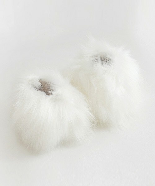 DHOLIC（ディーホリック）の「フェイクファーボリュームカフス（バングル/リストバンド・レディース・ブラック/アイボリー/ブラウン/ベージュ・ONE）」の2枚目の写真