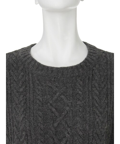 Ungrid（アングリッド）の「ケーブルプレーンニット（トップス・レディース・オフホワイト/チャコールグレー/キャメル・F）」の10枚目の写真