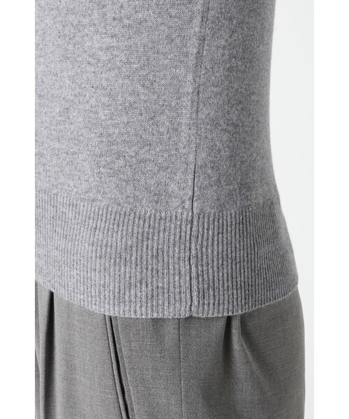 La TOTALITE（ラトータリテ）の「カシミヤ クループルオーバー◆（トップス・レディース・グレー/ホワイト/ピンク A・フリー）」の10枚目の写真