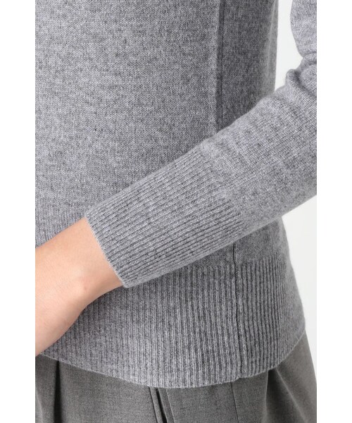 La TOTALITE（ラトータリテ）の「カシミヤ クループルオーバー◆（トップス・レディース・グレー/ホワイト/ピンク A・フリー）」の9枚目の写真