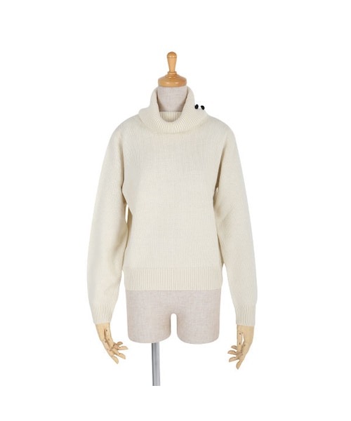 F i.n.t（フィント）の「釦付きタートルニットプルオーバー/F&A（ニット/セーター・レディース・その他）」の4枚目の写真