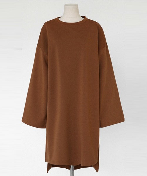 DHOLIC（ディーホリック）の「アンバランスカット裏起毛ルーズフィットワンピース（ワンピース・レディース・ディープグリーン/キャメル/ブラック/ダークネイビー/ホワイトアイボリー・FREE）」の4枚目の写真