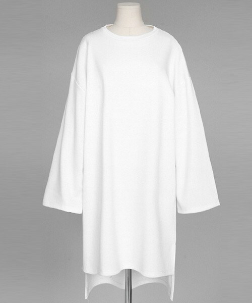 DHOLIC（ディーホリック）の「アンバランスカット裏起毛ルーズフィットワンピース（ワンピース・レディース・ディープグリーン/キャメル/ブラック/ダークネイビー/ホワイトアイボリー・FREE）」の2枚目の写真