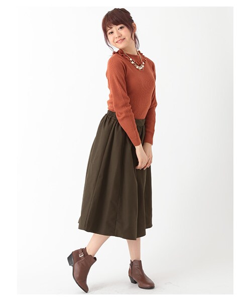 earth music&ecology（アースミュージックアンドエコロジー）の「【Special Price】ミモレフレアースカート（スカート・ブラック/レッド/テラコッタ/キャメル/カーキ/ネイビー/ダークグリーン・F）」の9枚目の写真