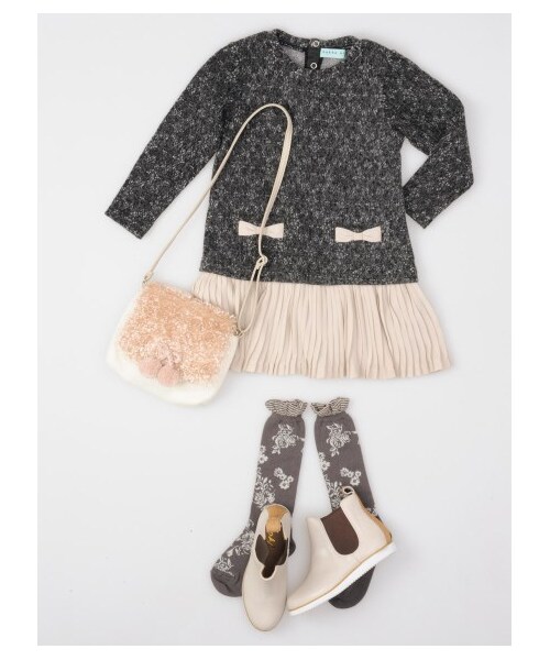 HAKKA KIDS（ハッカキッズ）の「プリーツSK付きレーシーニットOP（ワンピース/ドレス・レディース・生成/チャコール・100/110/120/130）」の3枚目の写真