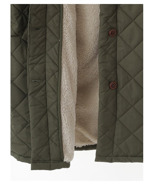Green　Parks（グリーンパークス）の「・裏ボアキルティングロングコート（ジャケット/アウター・ベージュ/マスタード/カーキ/ネイビー・F）」の10枚目の写真