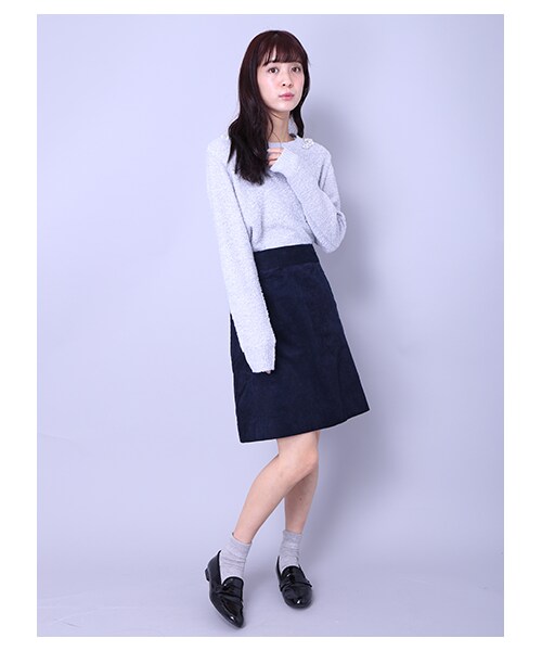 E hyphen world gallery（イーハイフンワールドギャラリー）の「・コールテン台形ひざ丈スカート（スカート・アイボリー/チャコールグレー/ダークレッド/キャメル/ネイビー・F）」の10枚目の写真