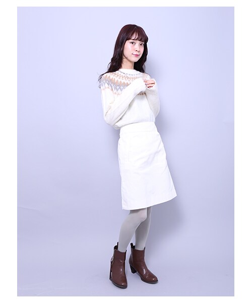 E hyphen world gallery（イーハイフンワールドギャラリー）の「・コールテン台形ひざ丈スカート（スカート・アイボリー/チャコールグレー/ダークレッド/キャメル/ネイビー・F）」の7枚目の写真