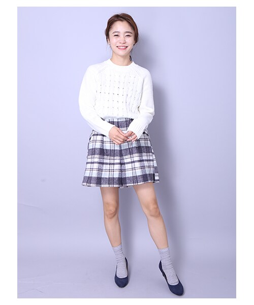 E hyphen world gallery（イーハイフンワールドギャラリー）の「・チェックシャギータックキュロットパンツ（パンツ・アイボリー/グレー/チャコールグレー・S/M）」の5枚目の写真