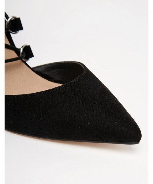 asos（エイソス）の「ASOS COLLECTION ASOS PROP Lace Up Pointed High Heels（パンプス・レディース・Black・US 10/US 11/US 4/US 5/US 6/US 7/US 8/US 9）」の4枚目の写真