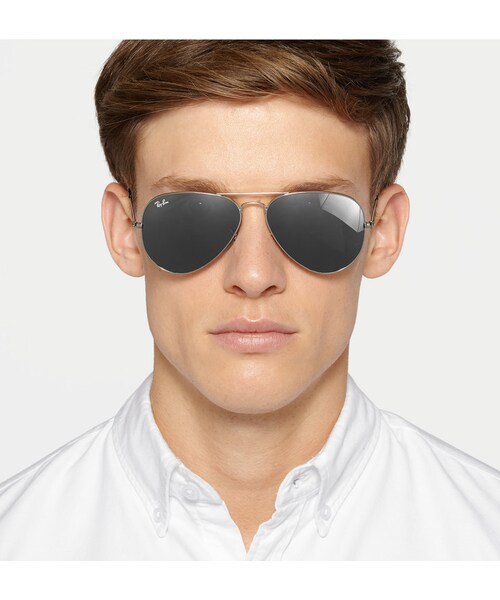 Ray-Ban(レイバン)の「Ray-Ban Metal Aviator Sunglasses(サングラス・メンズ・Silver・One size)」の3枚目の写真