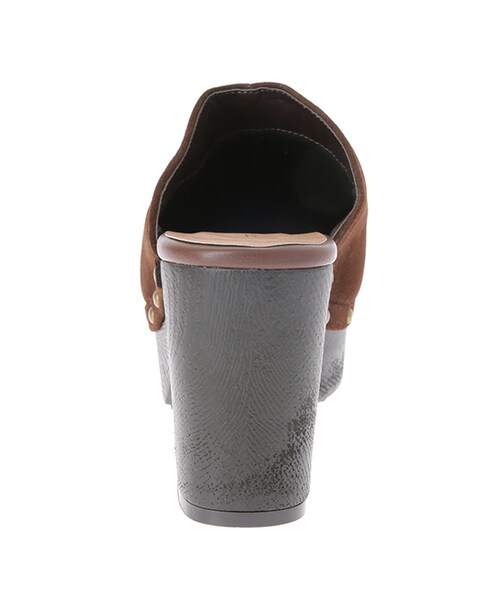 w closet（ダブルクローゼット）の「スタッズサボ（シューズ・レディース・ベージュ/ブラウン/ブラック・M/L）」の6枚目の写真