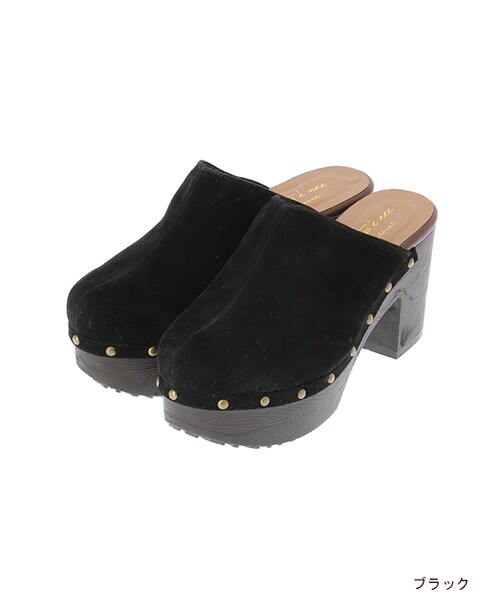 w closet（ダブルクローゼット）の「スタッズサボ（シューズ・レディース・ベージュ/ブラウン/ブラック・M/L）」の2枚目の写真