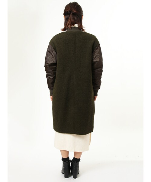 w closet(ダブルクローゼット)の「袖切替MA-1(ジャケット/アウター・レディース・カーキ/Dグレー・FREE)」の5枚目の写真